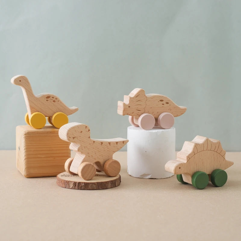 Mossy and Me | Holz Baby Auto & Dinosaurier Beißring – Montessori Beiß- & Lernspielzeug aus Buchenholz
