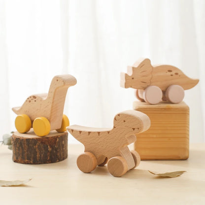 Mossy and Me | Holz Baby Auto & Dinosaurier Beißring – Montessori Beiß- & Lernspielzeug aus Buchenholz