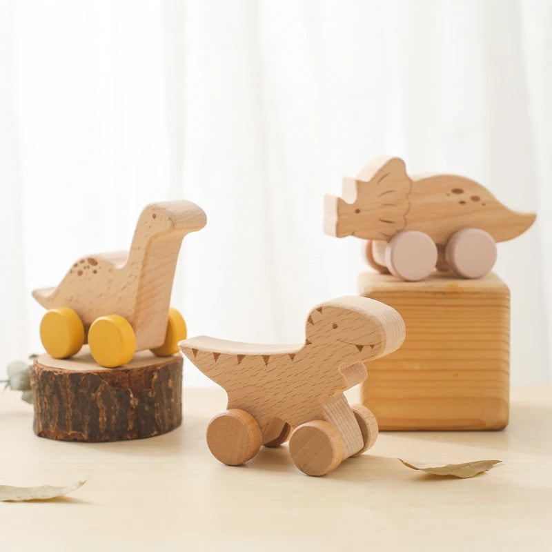Mossy and Me | Holz Baby Auto & Dinosaurier Beißring – Montessori Beiß- & Lernspielzeug aus Buchenholz